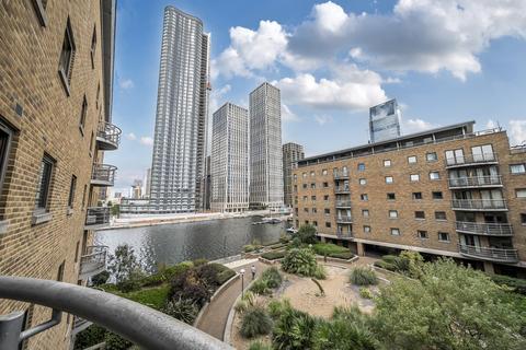 undefined, Meridian Place London E14