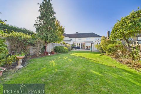 4 bedroom semi-detached house for sale, St. Margarets Road, Ware SG12