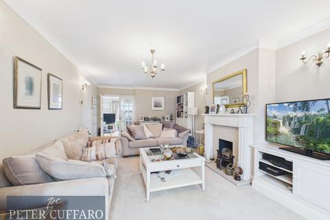 4 bedroom semi-detached house for sale, St. Margarets Road, Ware SG12