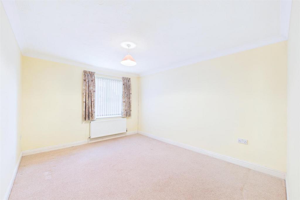 Bedroom 2.jpg