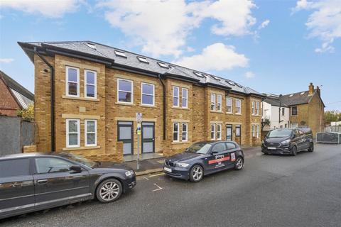 undefined, Dorien Road, Raynes Park, SW20