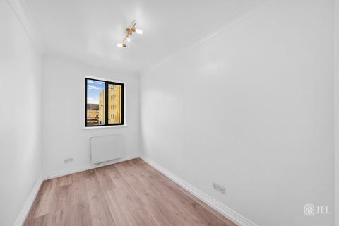 2 bedroom apartment for sale, Isle Of Dogs E14