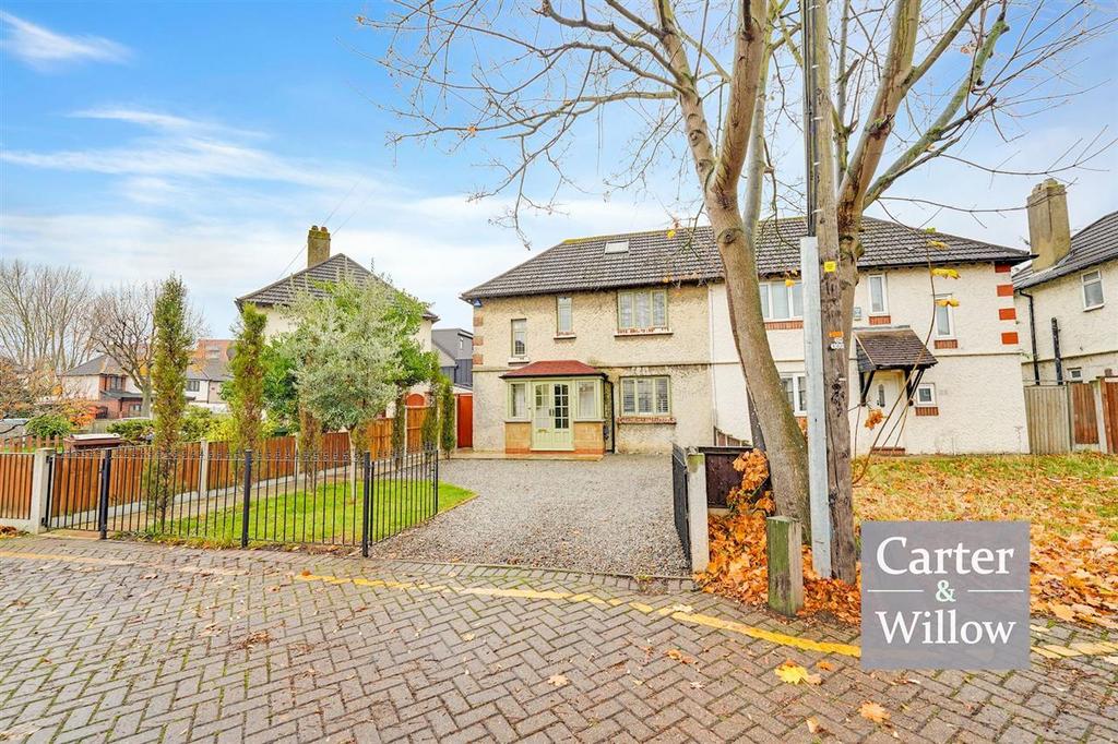 Driveway approx