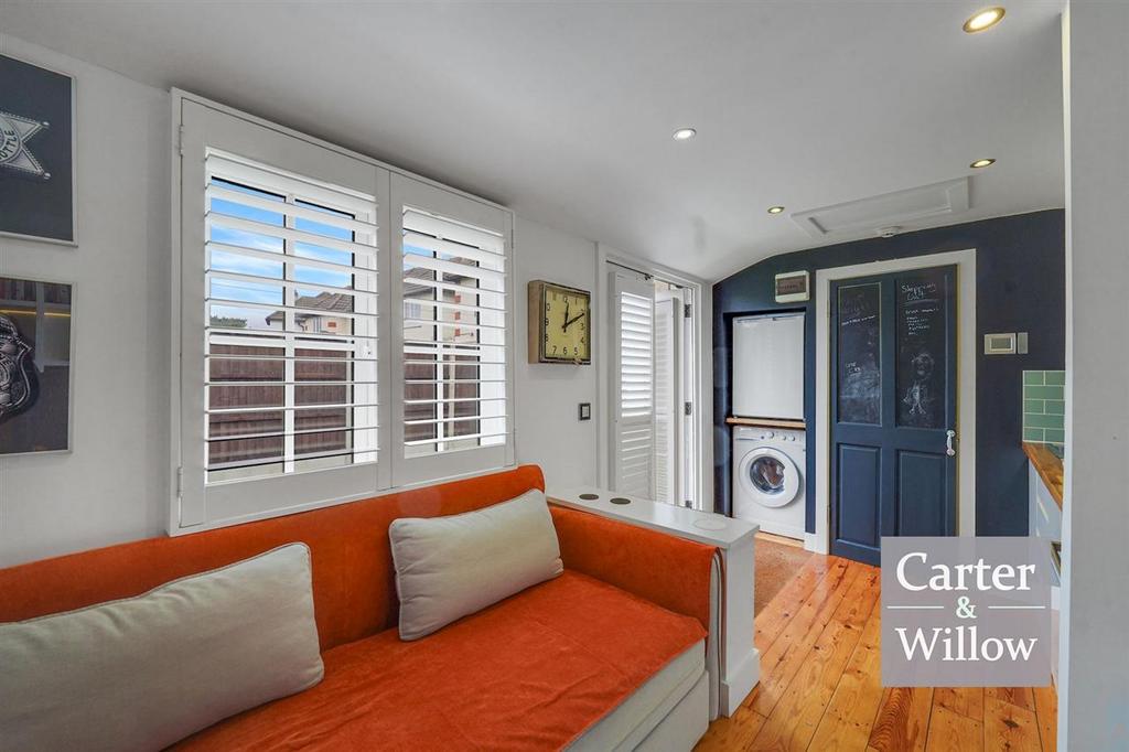 Log cabin internal