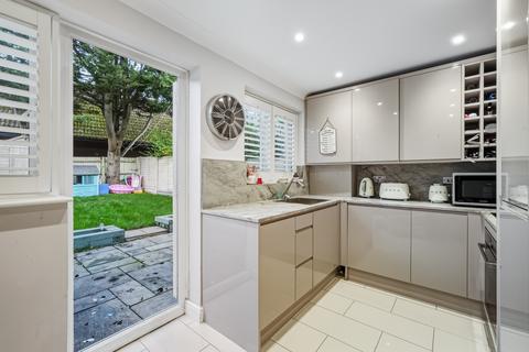 2 bedroom end of terrace house for sale, Irving Close, Hertfordshire CM23