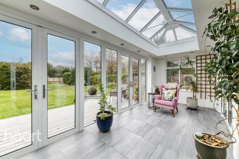 5 bedroom detached house for sale, The Gallop, Sutton
