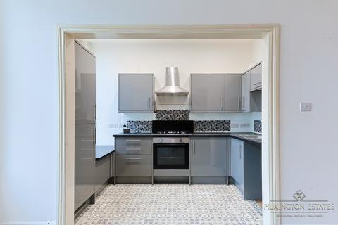 3 bedroom maisonette for sale, 121 Durnford Street, Devon PL1