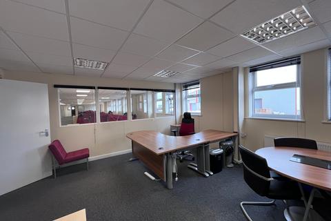 Office to rent, Riverside Park Rd Middlesbrough TS2 1UT