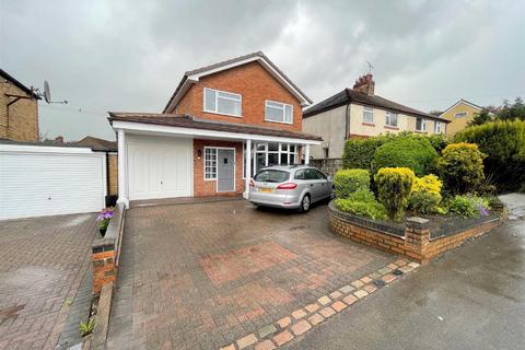 3 bedroom detached house to rent, Cheddleton