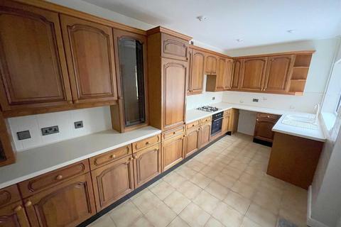 3 bedroom detached house to rent, Cheddleton