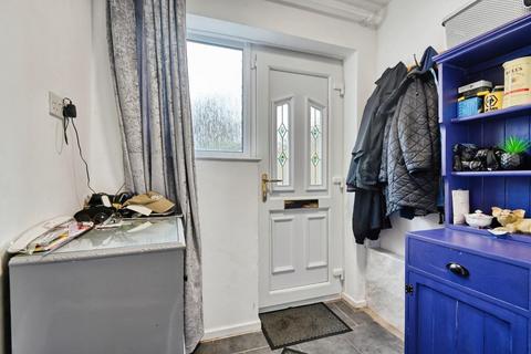 undefined, Chestnut Close, Kingsbury, Tamworth