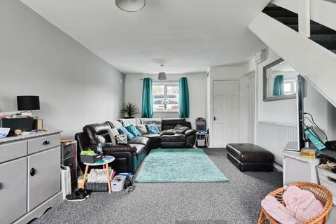 undefined, Chestnut Close, Kingsbury, Tamworth