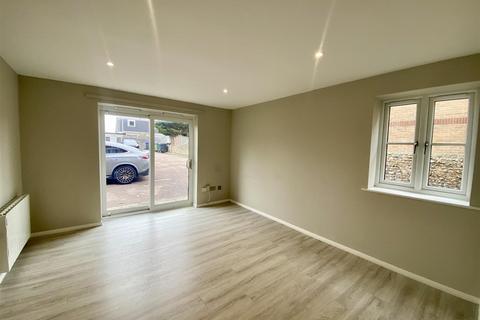 undefined, South Street, Lancing