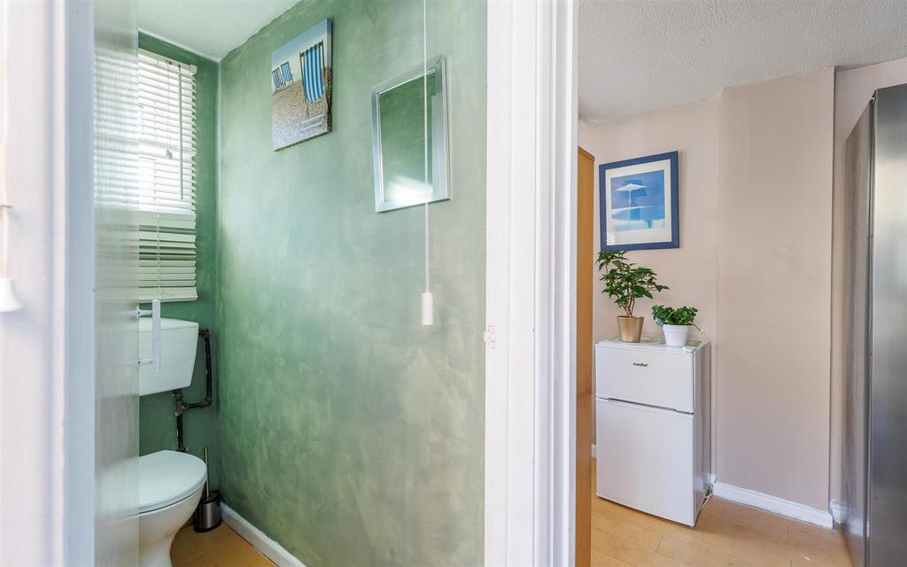 Utility WC