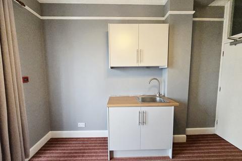 undefined, 50 Bushey Grove Road Room 5 Bushey WD23 2JJ