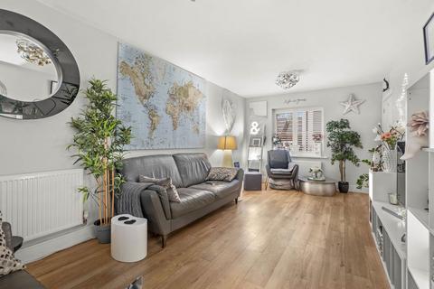 4 bedroom detached house for sale, 24 Beltex Drive, Whittington, Worcester.  WR5 2FE