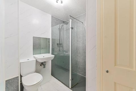 undefined, Lowry Crescent, Mitcham, CR4