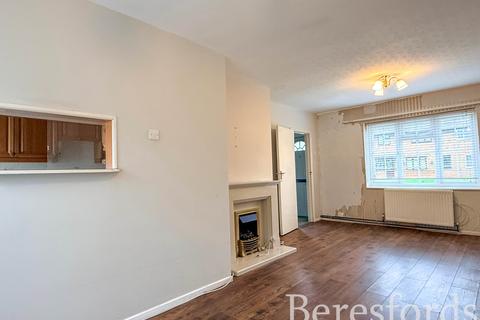 3 bedroom terraced house for sale, Broadhurst Walk, Rainham, RM13