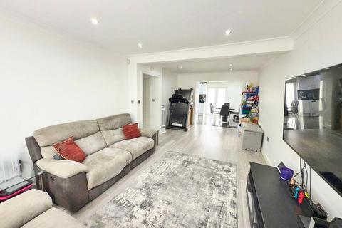 3 bedroom end of terrace house for sale, Harrow, Greater London HA3