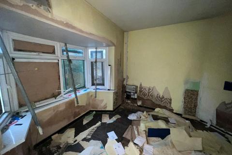 3 bedroom terraced house for sale, 24 Pinson Road, Willenhall, WV13 2PW