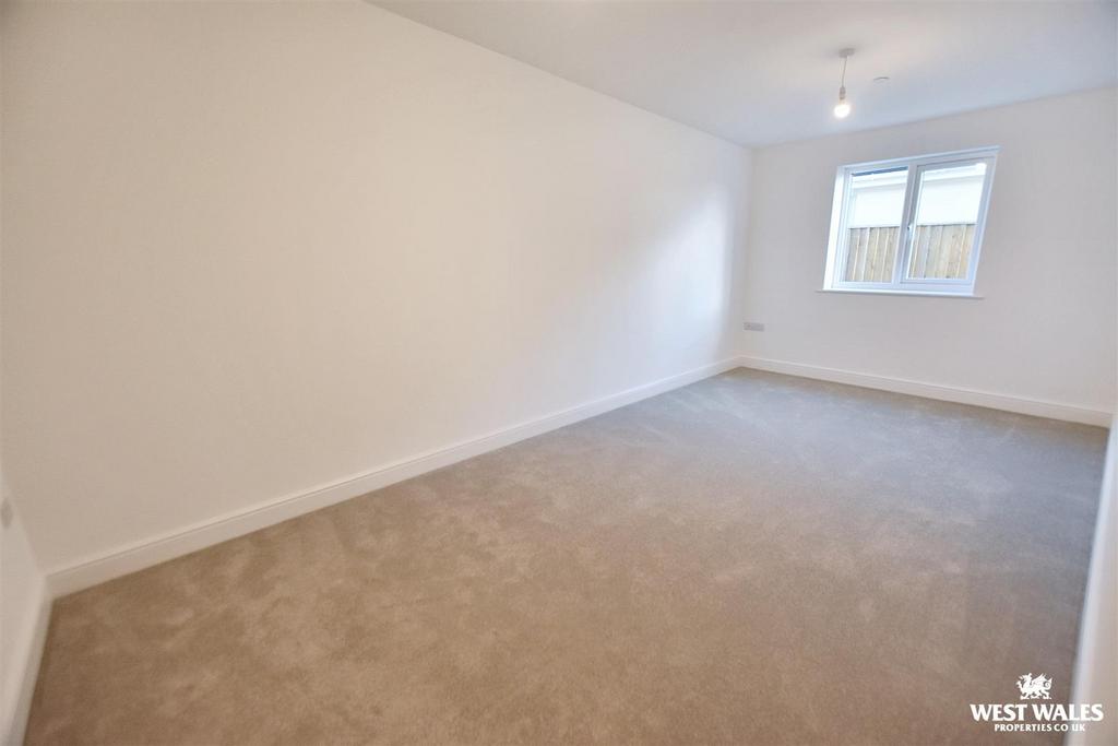 10 - 2025-11-13 T205825.708.jpg