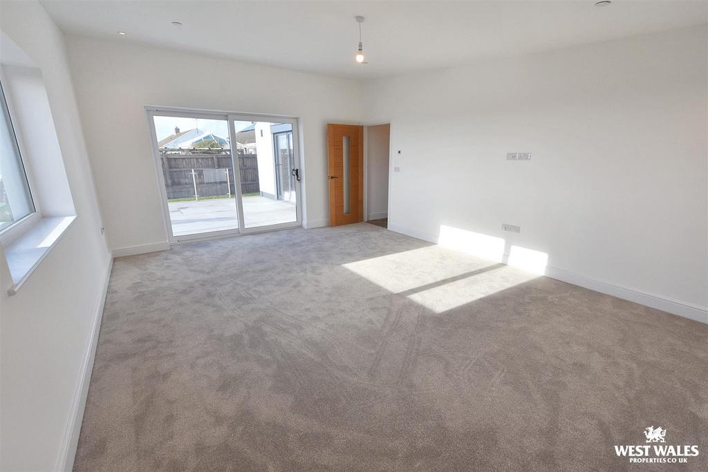 2 - 2025-11-13 T205807.089.jpg