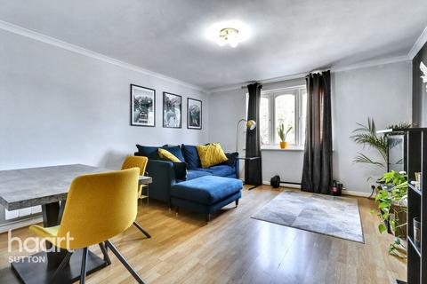 1 bedroom apartment for sale, Western Road, Sutton