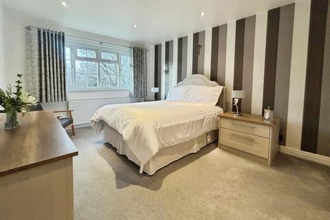 2 bedroom flat for sale, Ladybrook Road, Bramhall, SK7
