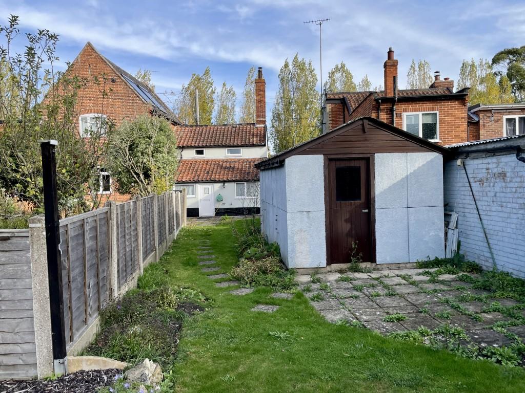 11 Medium T202511131606.jpg