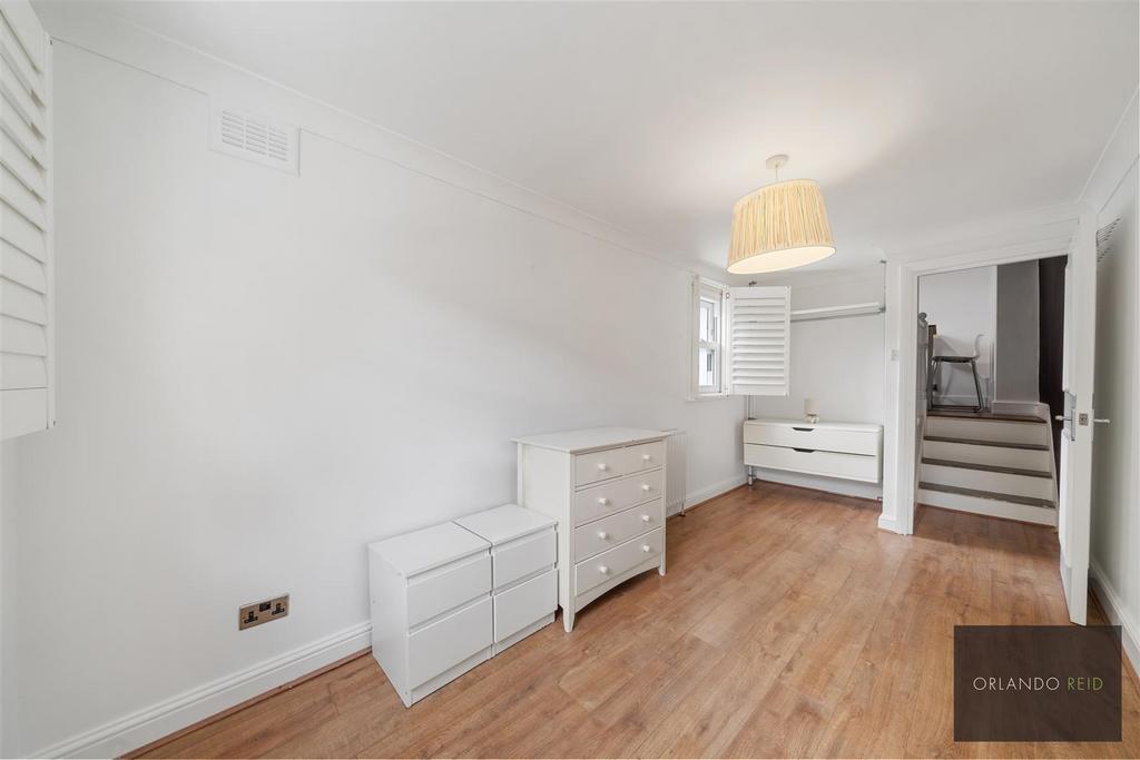 Flat 2, 55 Lambert Road SW2 5 BB-11.jpg