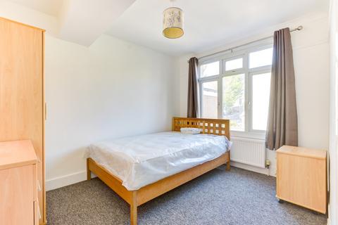 6 bedroom house to rent, Hartington Road, Brighton BN2