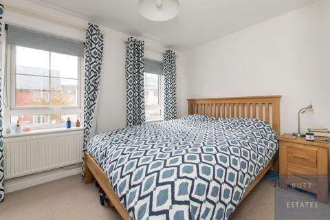undefined, Exeter EX1