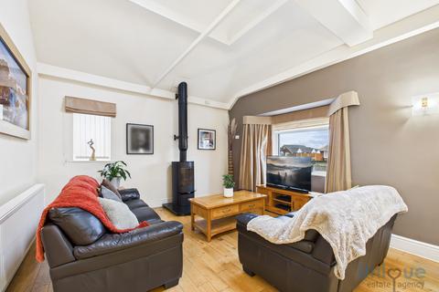 2 bedroom bungalow for sale, Lowton Road,  Lytham St. Annes, FY8