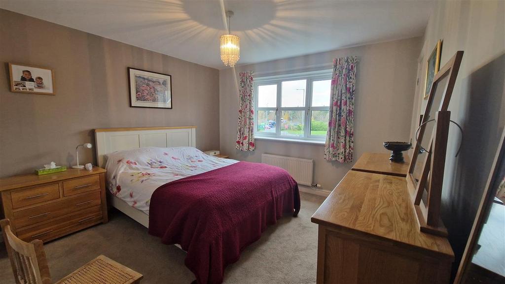 Main Bedroom