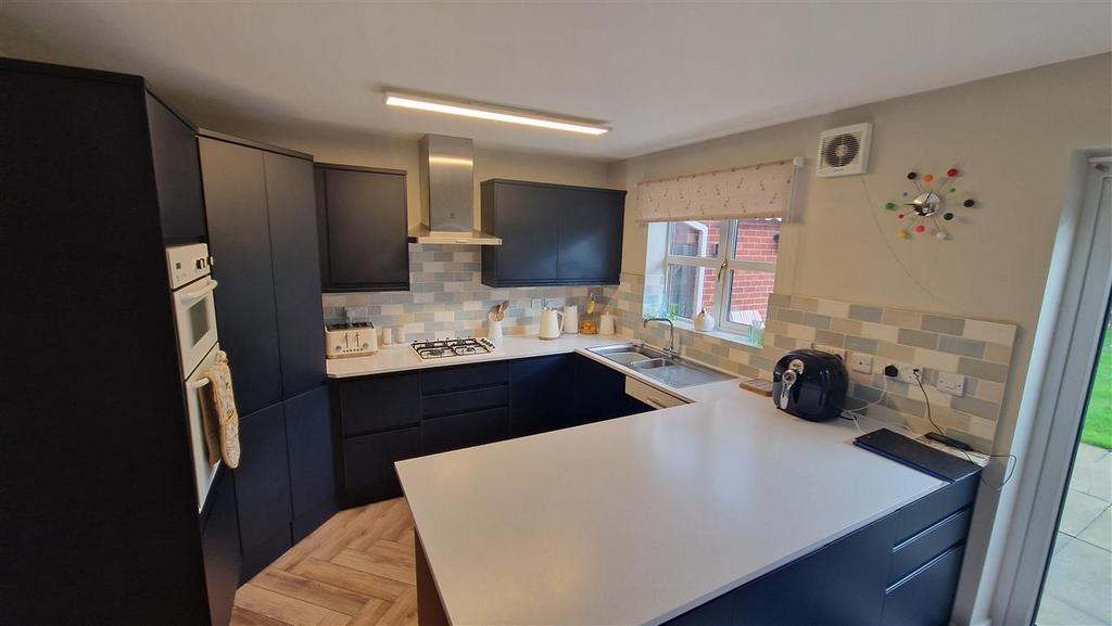 Breakfast Kitchen
