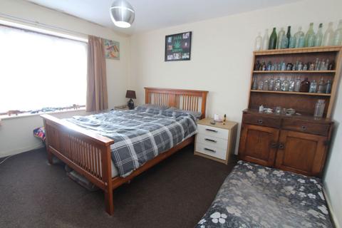 3 bedroom terraced house for sale, Queen Street, Brierley Hill DY5