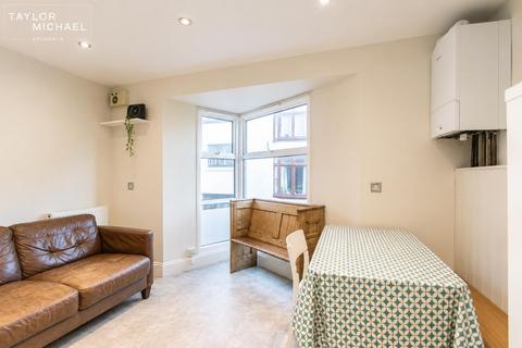 5 bedroom terraced house to rent, Little Western Street, Hove