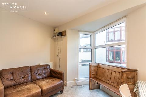 5 bedroom terraced house to rent, Little Western Street, Hove