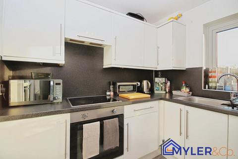 undefined, Oxton Close, Widnes, WA8