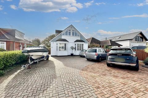 4 bedroom detached bungalow for sale, Hamworthy