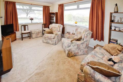 2 bedroom bungalow for sale, Richmond Drive, Skegness PE25