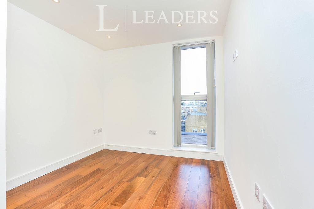 6 Bedroom