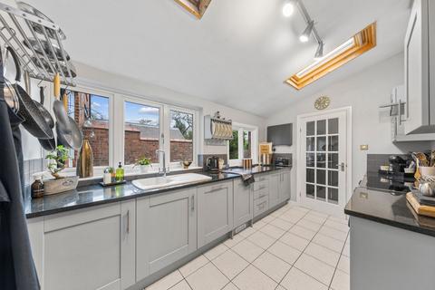 3 bedroom semi-detached house for sale, Liverpool Road, Great Sankey, WA5