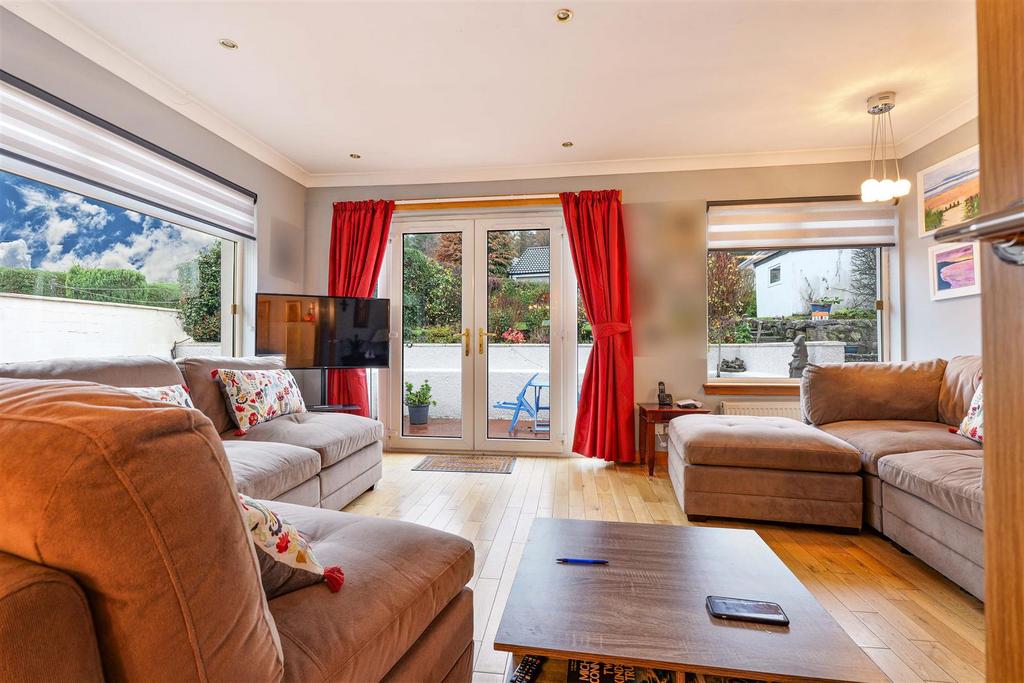 12- Sitting Room.jpg