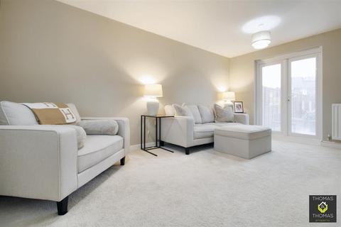 undefined, Headley Court, Kingsway