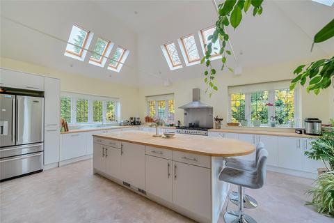 4 bedroom semi-detached house for sale, Lawfords Hill Road, Worplesdon, Guildford, Surrey, GU3