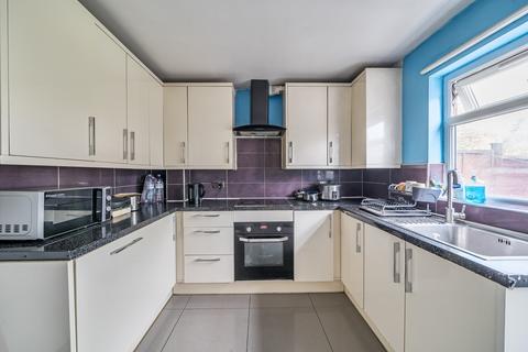 undefined, Abbey Close, Hayes, UB3