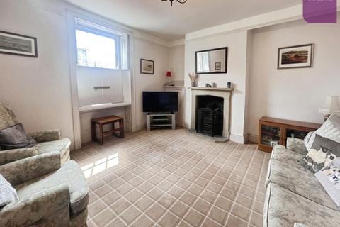 3 bedroom end of terrace house for sale, Newgate, Barnard Castle