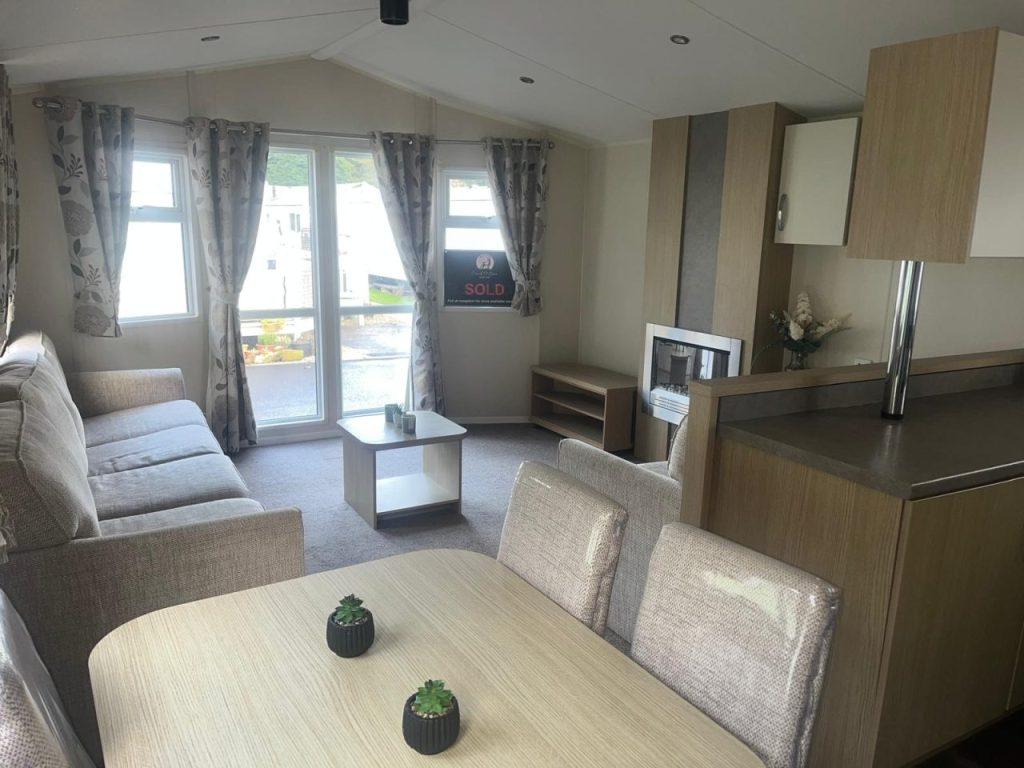 Willerby Brockenhurst 2016 Open Plan Layout.jpg