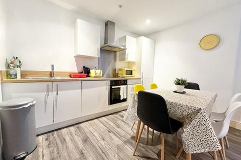 undefined, Queen Street, Sheffield, South Yorkshire, S1